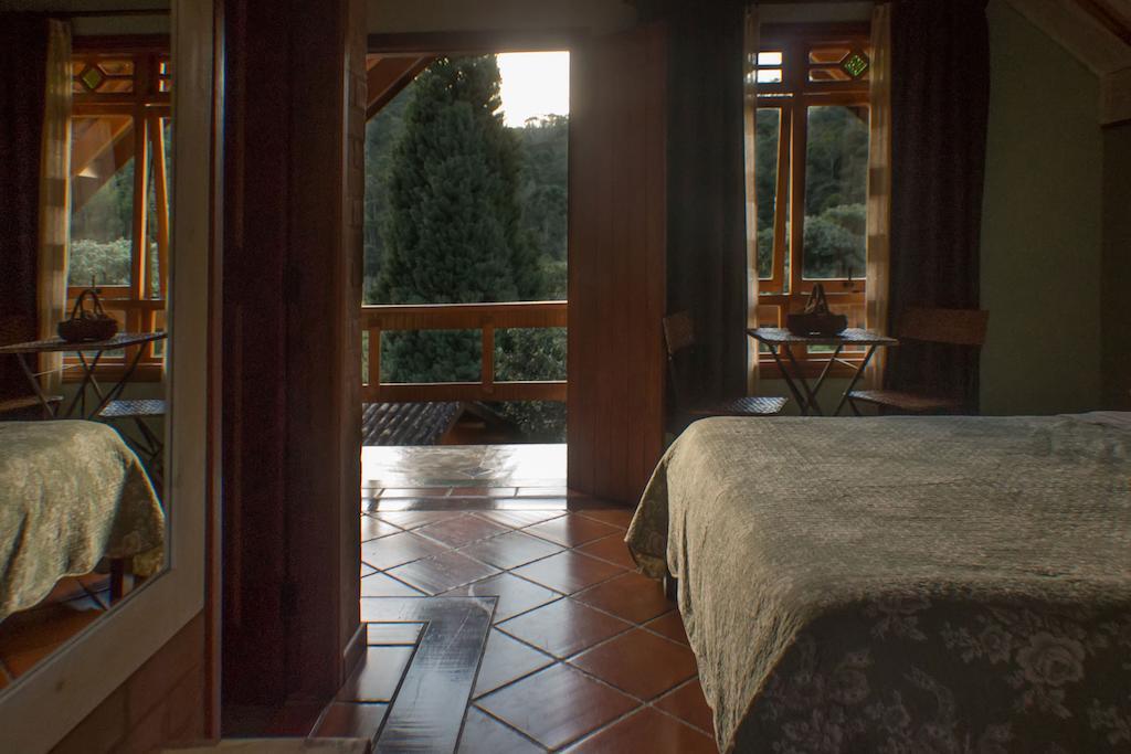 Pousada Villa Rhustica サント・アントーニオ・ド・ピニャウ エクステリア 写真